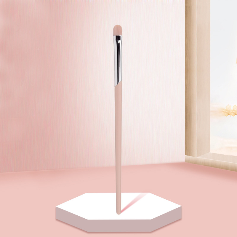 Cọ Che Khuyết Điểm Fenty F183
